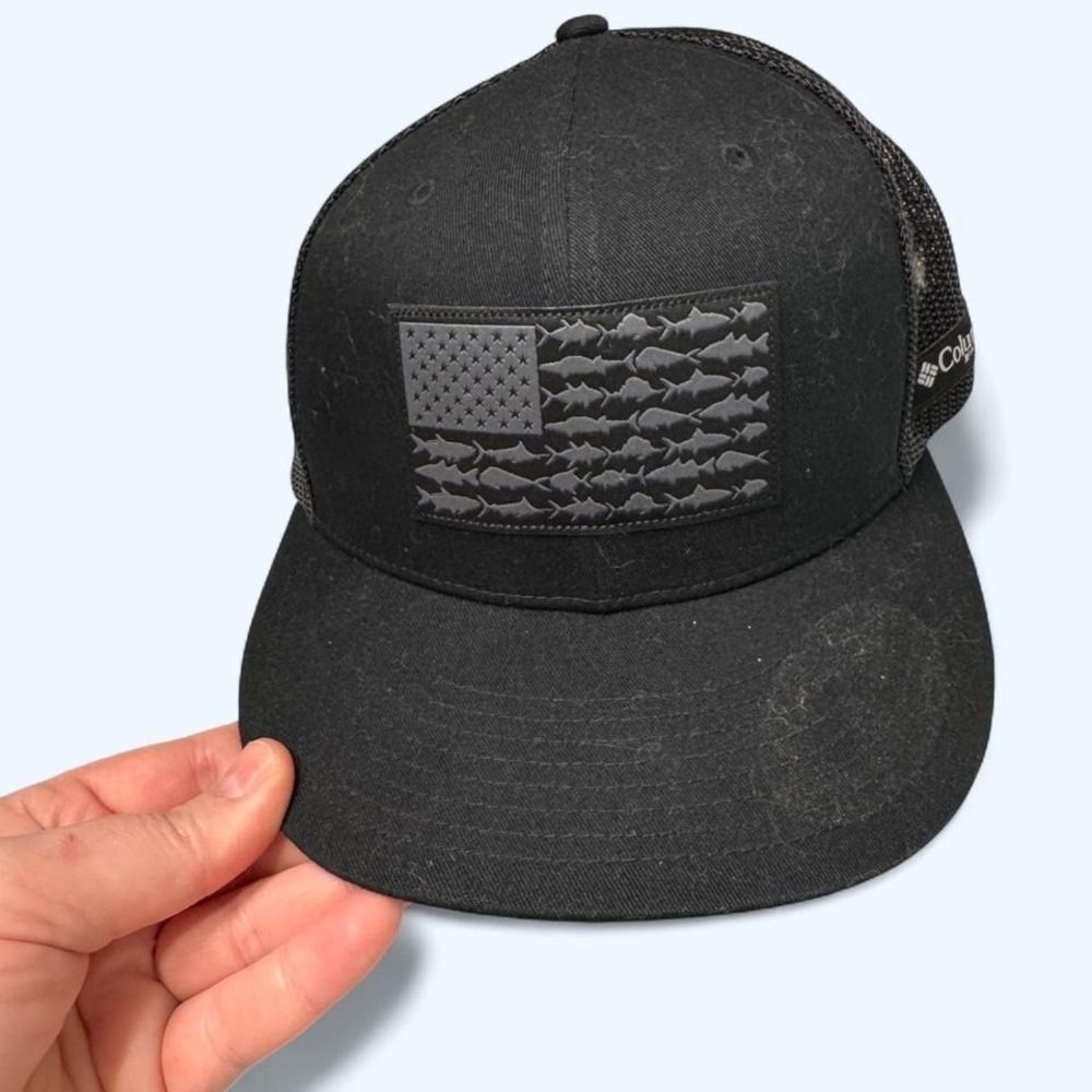 Columbia PFG Fish Flag Black FlexFit Mesh Trucker Hat Outdoor Summer Fishing Cap
